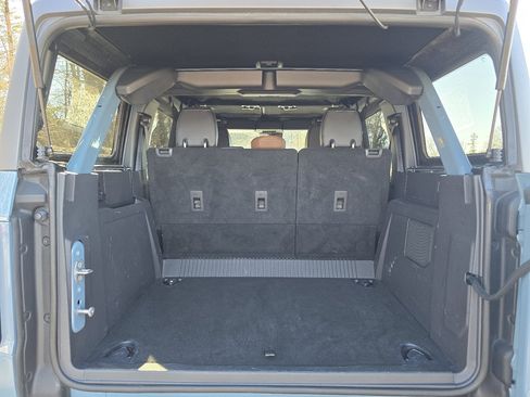 Used 2023 Ford Bronco Outer Banks w/ Sasquatch Package image 28