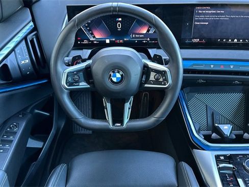 Used 2025 BMW X3 xDrive30i w/ Premium Package image 17