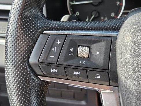 Used 2024 Mitsubishi Outlander ES FWD image 26