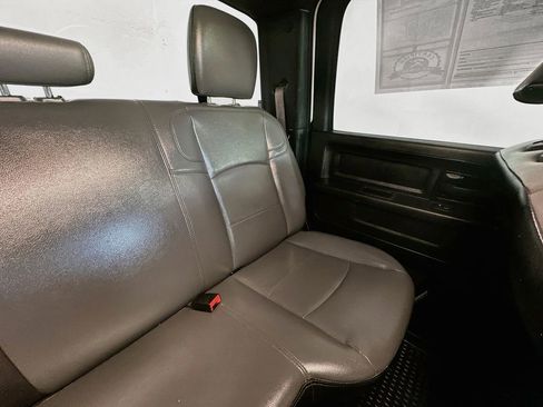 Used 2022 RAM 2500 Tradesman w/ Chrome Appearance Group AWD/4WD image 14