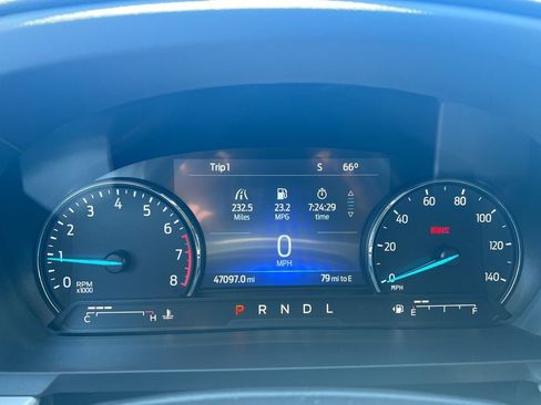 Certified 2022 Ford Explorer XLT w/ Equipment Group 202A AWD/4WD image 26