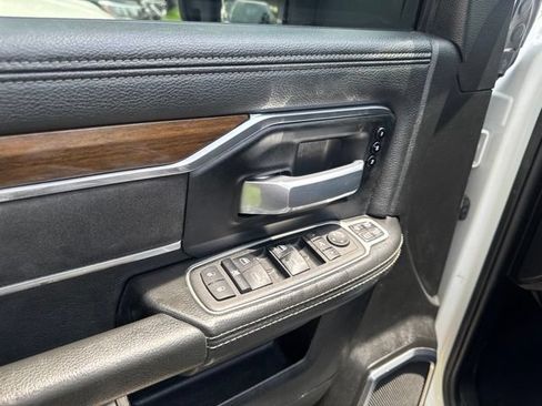 Used 2024 RAM 2500 Laramie AWD/4WD image 25