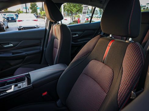 New 2026 Nissan Sentra SR image 15