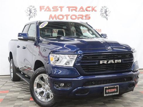 Used 2019 RAM 1500 Big Horn AWD/4WD image 3