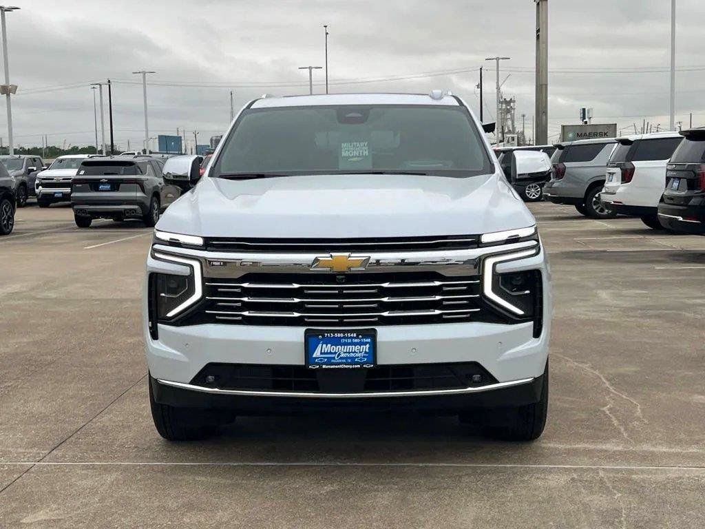 Used 2026 Chevrolet Tahoe Premier RWD image 2