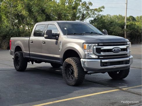 Used 2022 Ford F250 XLT AWD/4WD image 8