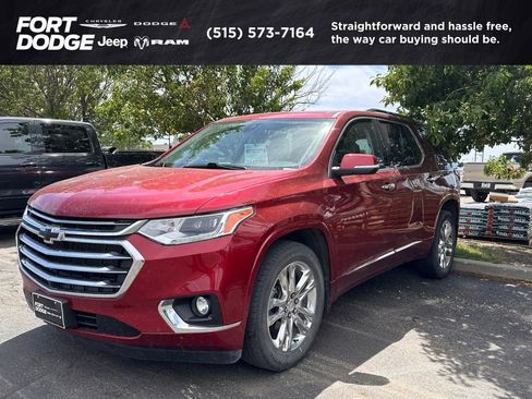 Used 2021 Chevrolet Traverse High Country AWD/4WD image 1