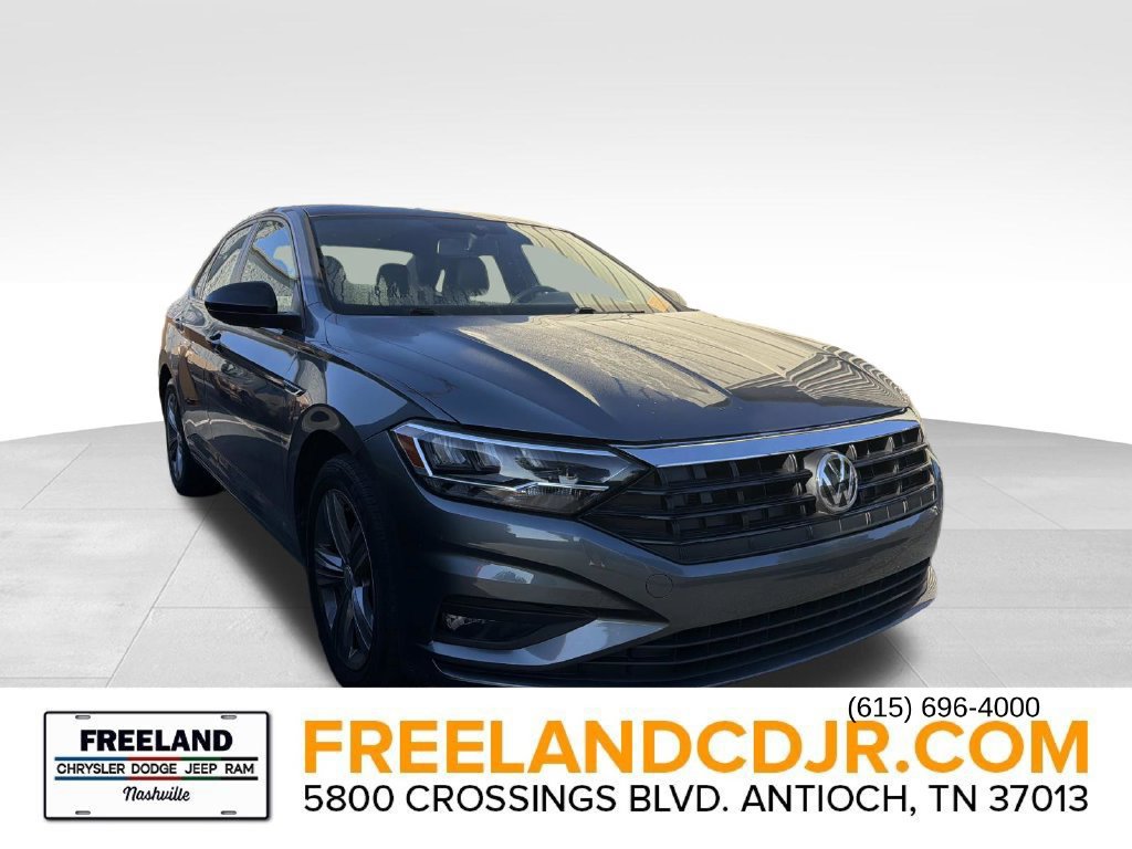 Used 2019 Volkswagen Jetta R-Line FWD image 1