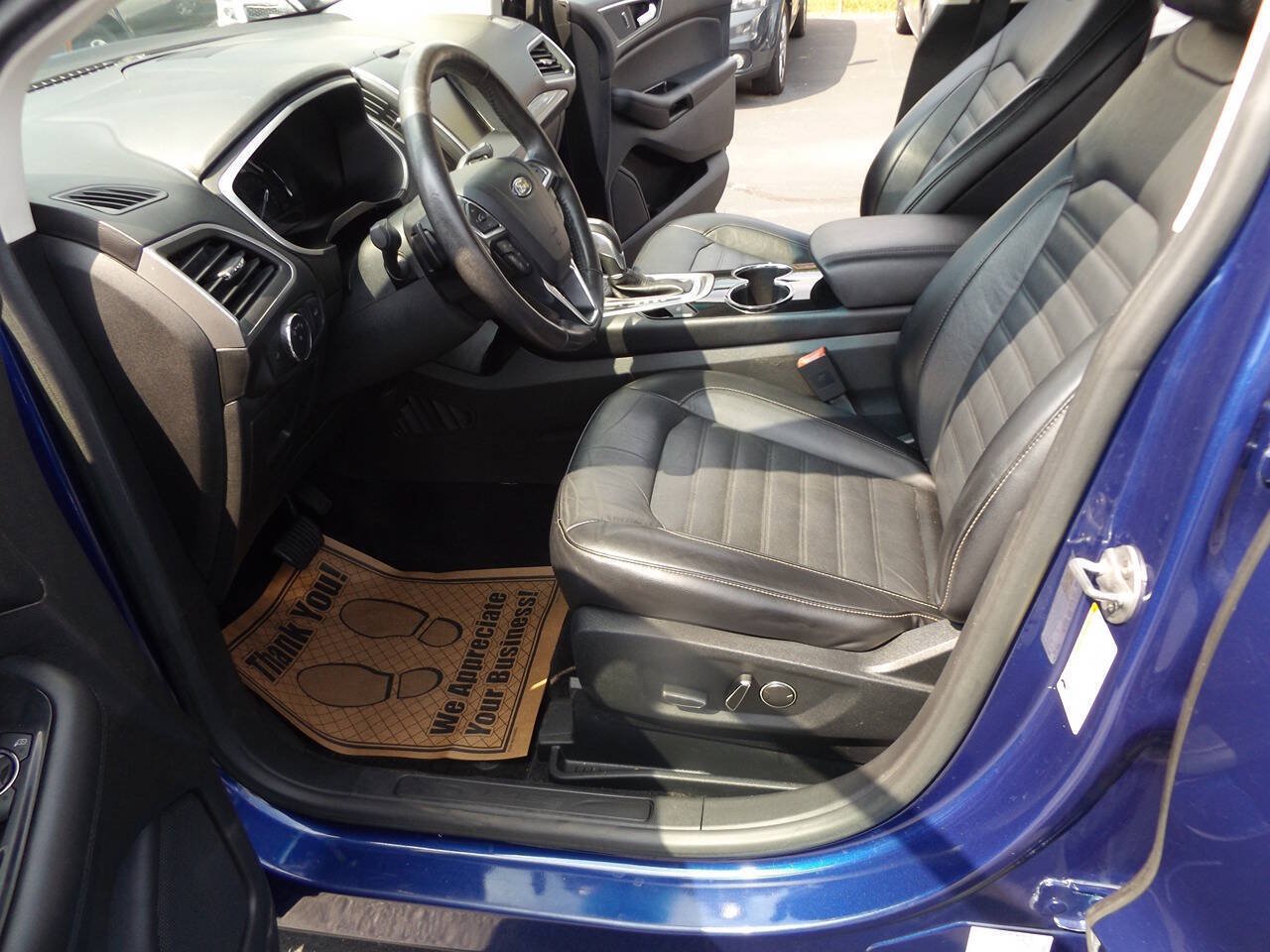 Used 2015 Ford Edge SEL w/ Equipment Group 201A AWD/4WD image 12