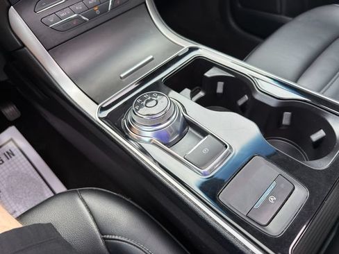 Used 2019 Ford Edge SEL w/ Equipment Group 201A FWD image 31