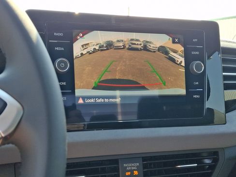 New 2026 Volkswagen Jetta SE FWD image 14