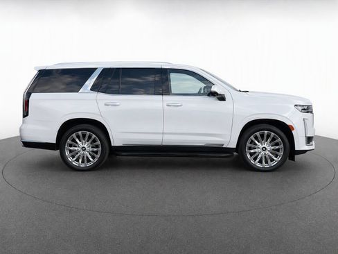 Used 2024 Cadillac Escalade Premium Luxury w/ Performance Package AWD/4WD image 8