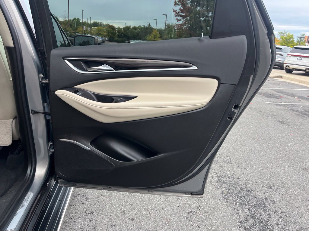 Used 2019 Buick Enclave Premium w/ Experience Buick Package AWD/4WD image 20