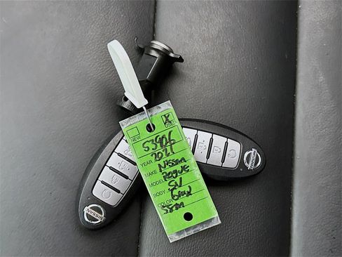 Used 2021 Nissan Rogue SL w/ Premium Package image 21