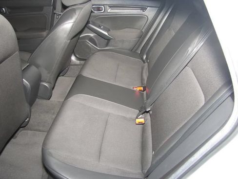 Certified 2024 Honda Civic Sport image 12