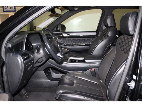 Used 2020 Hyundai Palisade Limited image 10