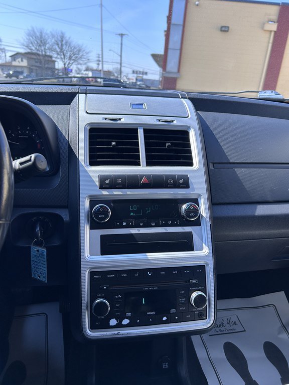 Used 2009 Dodge Journey SXT w/ Premium Convenience Group FWD image 13