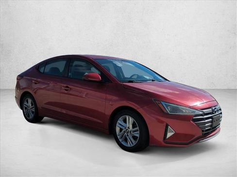 Used 2019 Hyundai Elantra SEL image 3