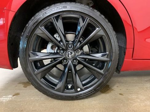 Used 2025 Lexus ES 300h F Sport w/ Accessory Package (Z2) image 40