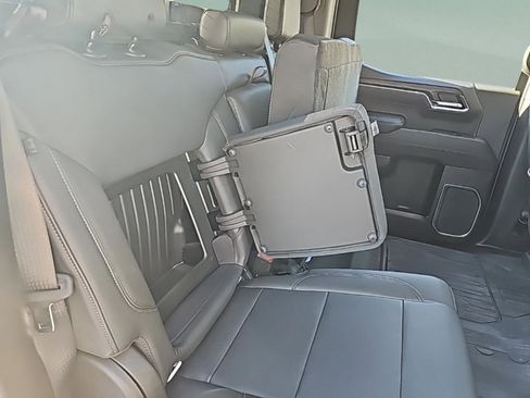 Used 2024 GMC Sierra 1500 SLT w/ SLT Premium Plus Package image 29