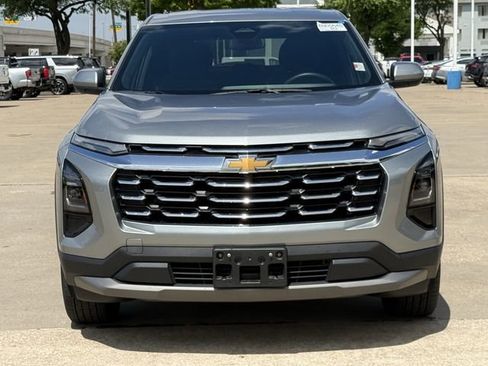 Used 2025 Chevrolet Equinox LT image 8