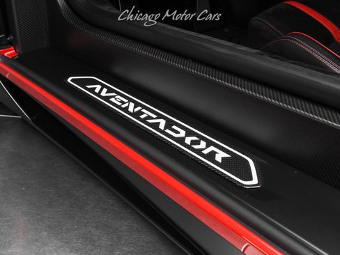Used 2016 Lamborghini Aventador LP 750-4 Superveloce AWD/4WD image 25