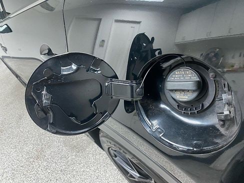 Used 2016 MAZDA CX-9 Touring image 28