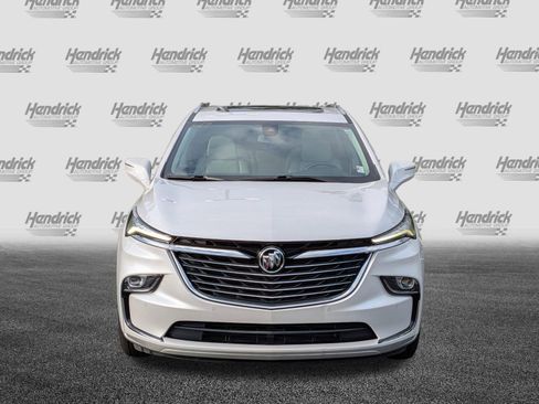 Used 2023 Buick Enclave Essence w/ Experience Buick Package FWD image 3