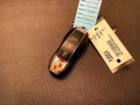 Used 2023 Porsche Macan Turbo image 21