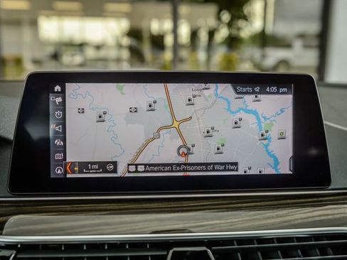 Used 2019 BMW 540i xDrive w/ Convenience Package AWD/4WD image 23