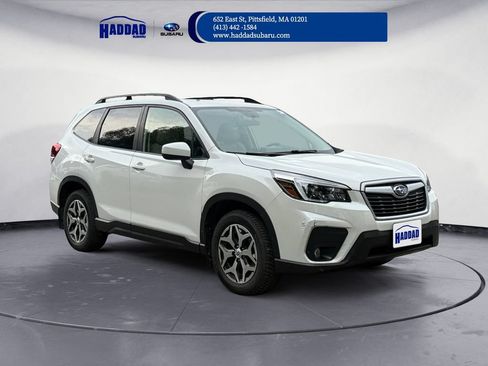 Used 2021 Subaru Forester Premium AWD/4WD image 8
