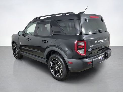 Certified 2025 Ford Bronco Sport Outer Banks w/ Outer Banks Tech Package+ image 5