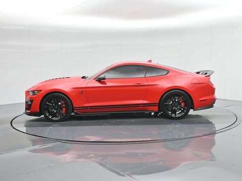 Used 2021 Ford Mustang Shelby GT500 w/ Technology Package image 27