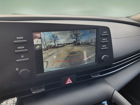 New 2026 Hyundai Elantra SEL Sport image 18