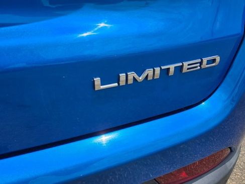 Used 2018 Jeep Compass Limited w/ Navigation Group AWD/4WD image 10