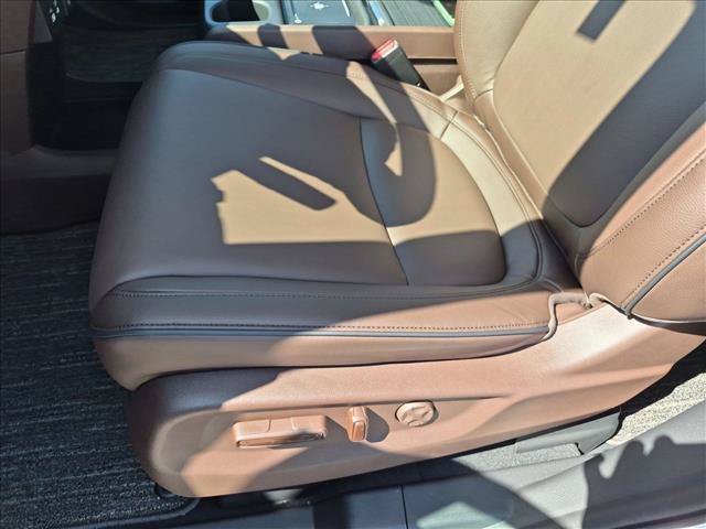 New 2027 Honda Odyssey Touring image 4