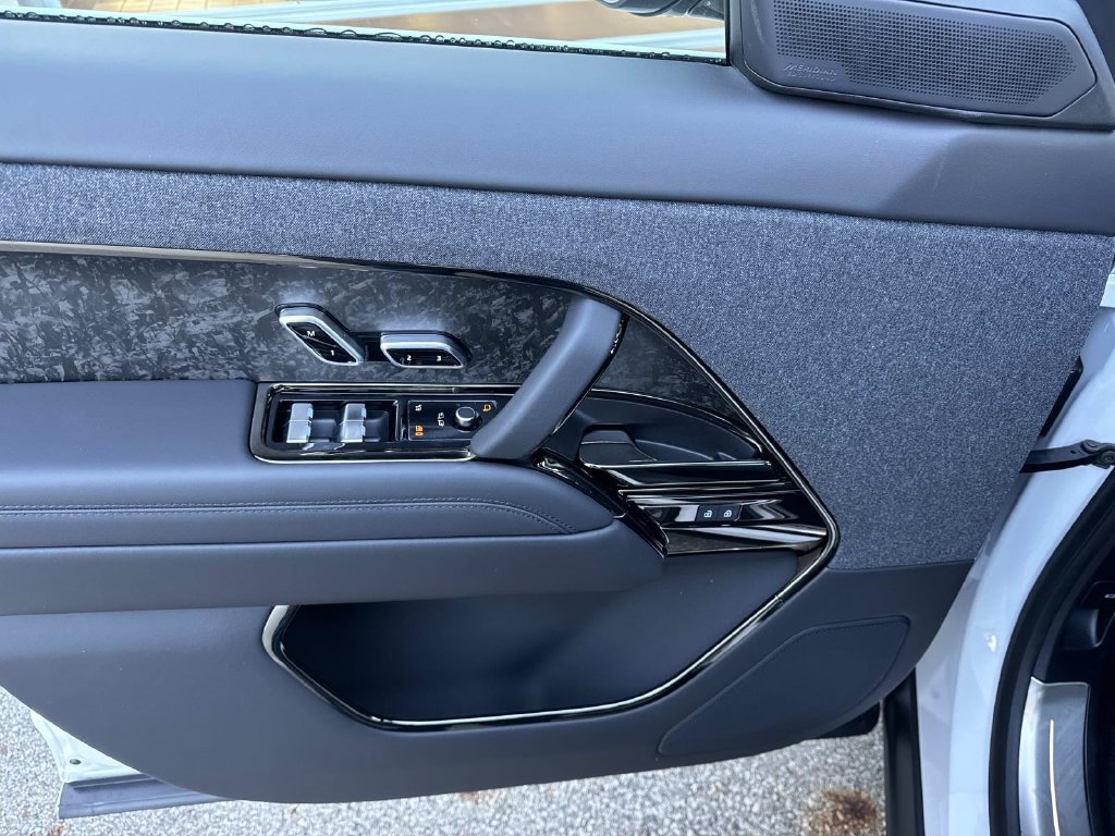 New 2027 Land Rover Range Rover Sport Twenty Edition AWD/4WD image 19