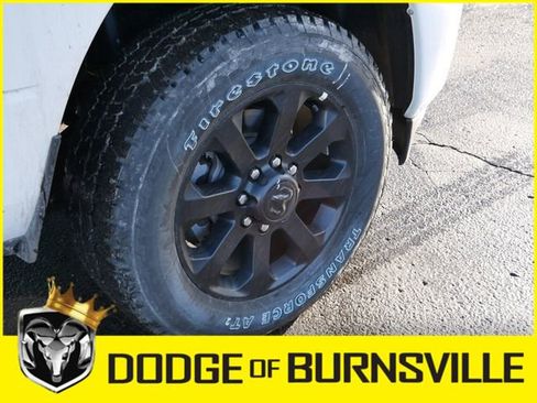 Used 2025 RAM 3500 Laramie image 12