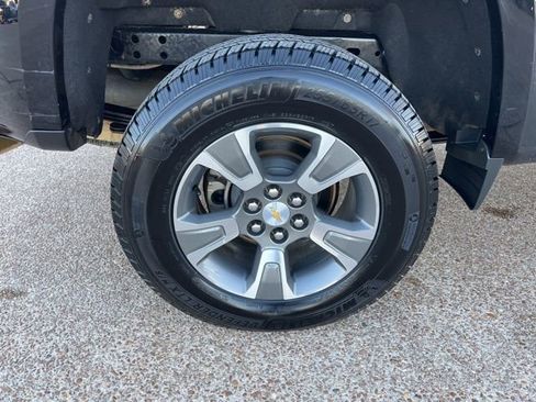 Used 2016 Chevrolet Colorado Z71 image 7