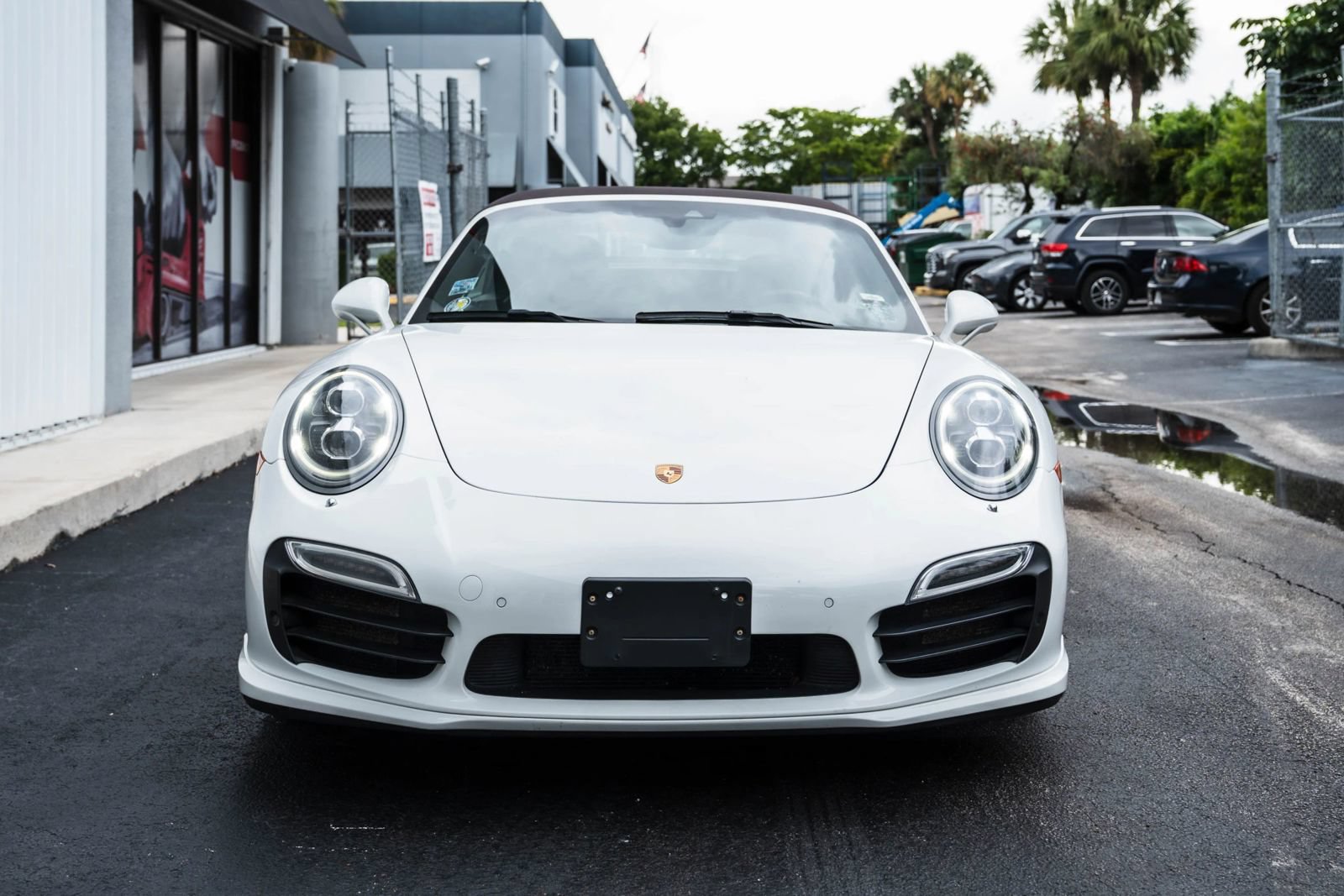 Used 2014 Porsche 911 Turbo S AWD/4WD image 2