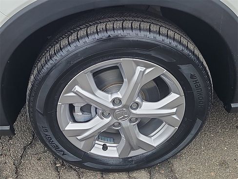 Certified 2023 Honda HR-V LX image 7