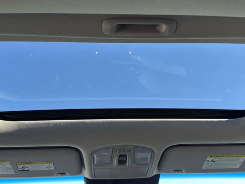 Used 2023 Hyundai Kona Limited image 27