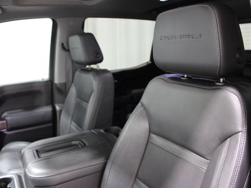 Used 2021 GMC Sierra 1500 Denali w/ Denali Ultimate Package AWD/4WD image 4