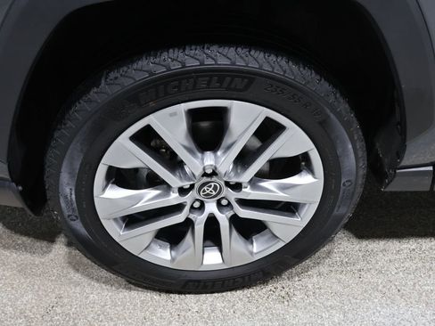 Used 2023 Toyota RAV4 Limited image 9