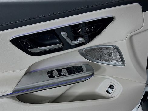 New 2026 Mercedes-Benz CLE 450 4MATIC Cabriolet image 18