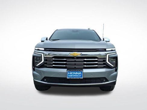 New 2026 Chevrolet Suburban Premier w/ Sun And Tow Package AWD/4WD image 10