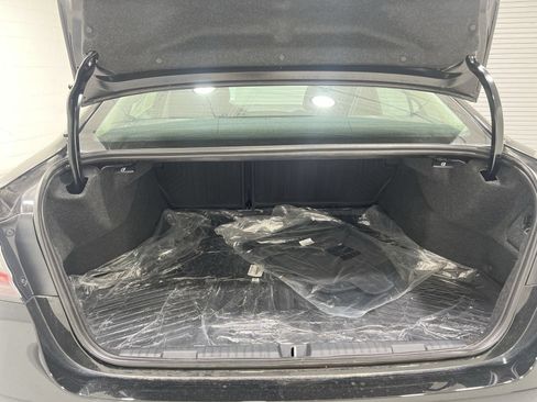 Certified 2025 Subaru Legacy Premium AWD/4WD image 22