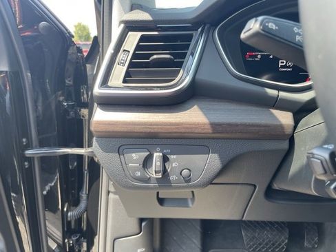 Used 2024 Audi Q5 2.0T Premium Plus image 17