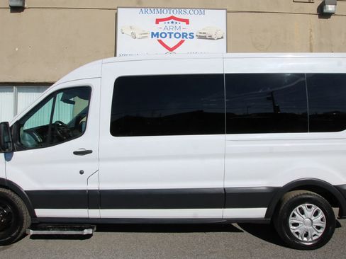 Used 2016 Ford Transit 350 XL RWD image 5