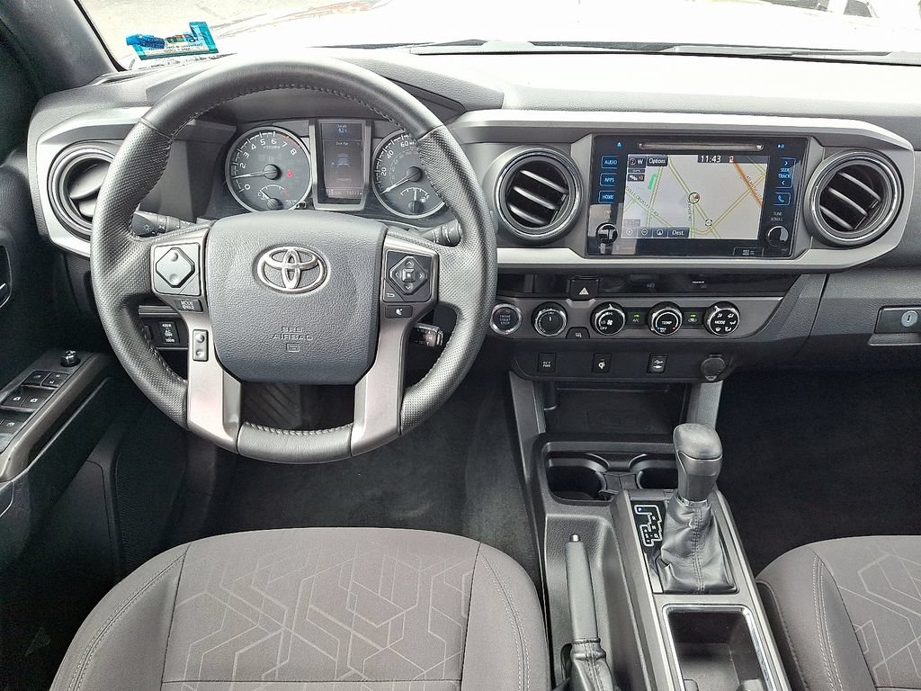Certified 2016 Toyota Tacoma TRD Sport w/ Towing Package AWD/4WD image 12